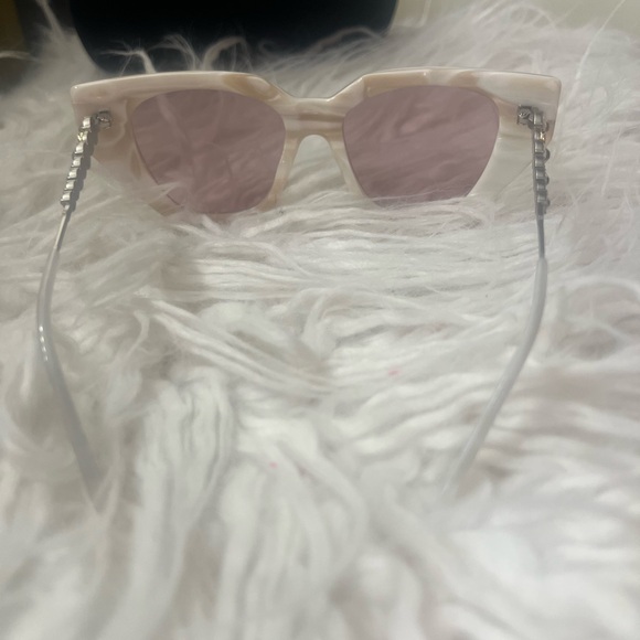 Gucci sunglasses - Picture 5 of 9